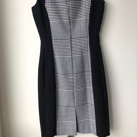 SOLD New Sleeveless Shift Dress for Work - Picture 4 of 5